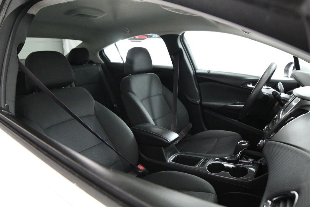 Chevrolet Cruze 4dr Sdn 1.4L LT w/1SD 2017