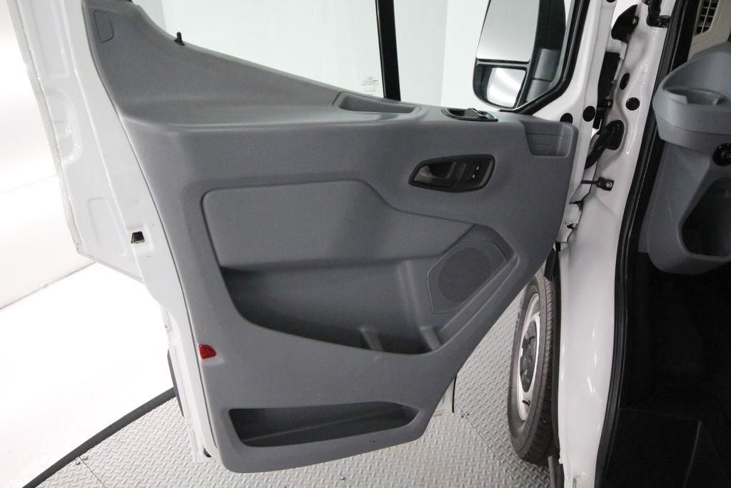 Ford Transit Cargo Van T-150 130" Low Rf 8600 GVWR Sliding RH Dr 2016
