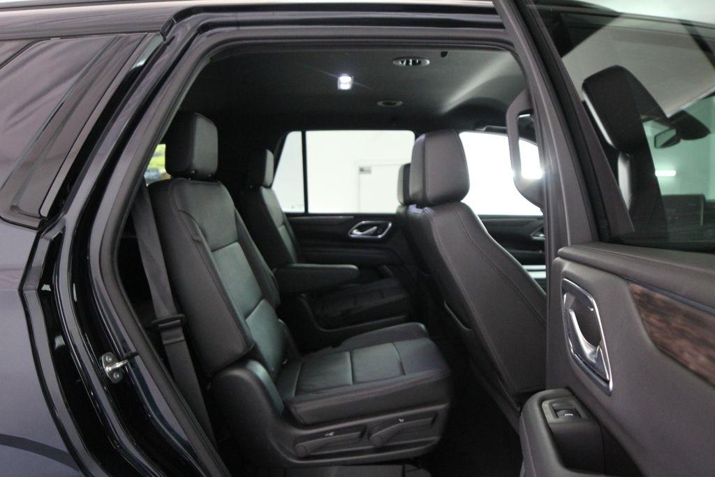 Chevrolet Tahoe 4WD 4dr Z71 2021