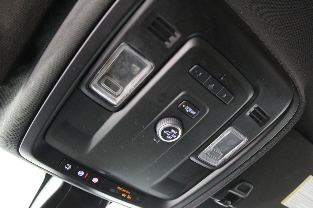 Chevrolet Tahoe 4WD 4dr Z71 2021