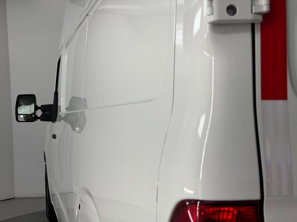 Nissan NV Cargo NV3500 HD High Roof V8 S 2019