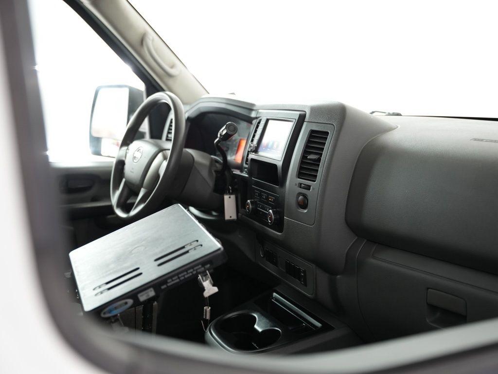 Nissan NV Cargo NV3500 HD High Roof V8 S 2019