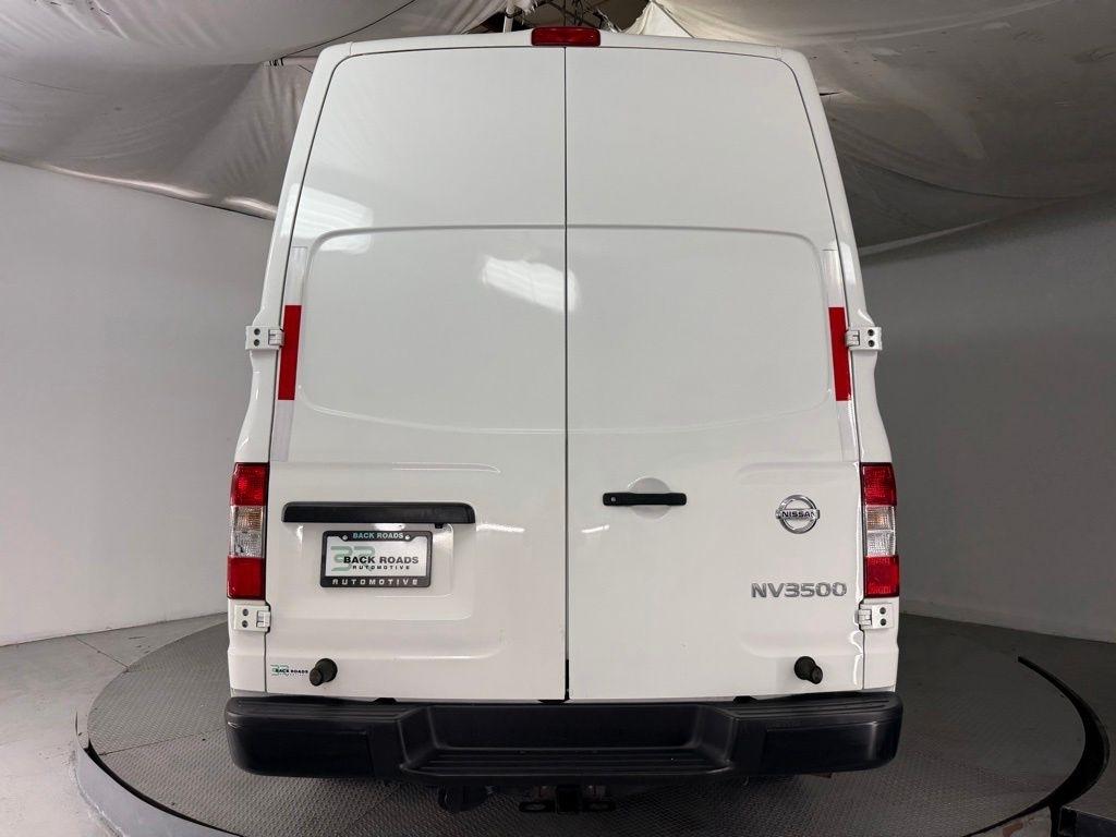 Nissan NV Cargo NV3500 HD High Roof V8 S 2019