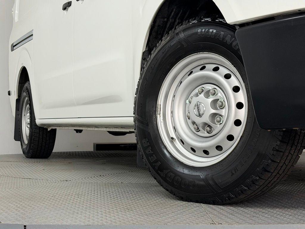 Nissan NV Cargo NV3500 HD High Roof V8 S 2019