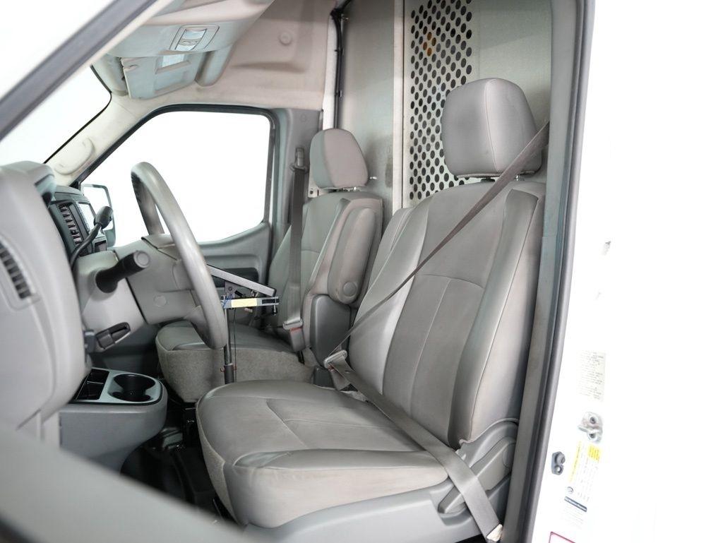 Nissan NV Cargo NV3500 HD High Roof V8 S 2019