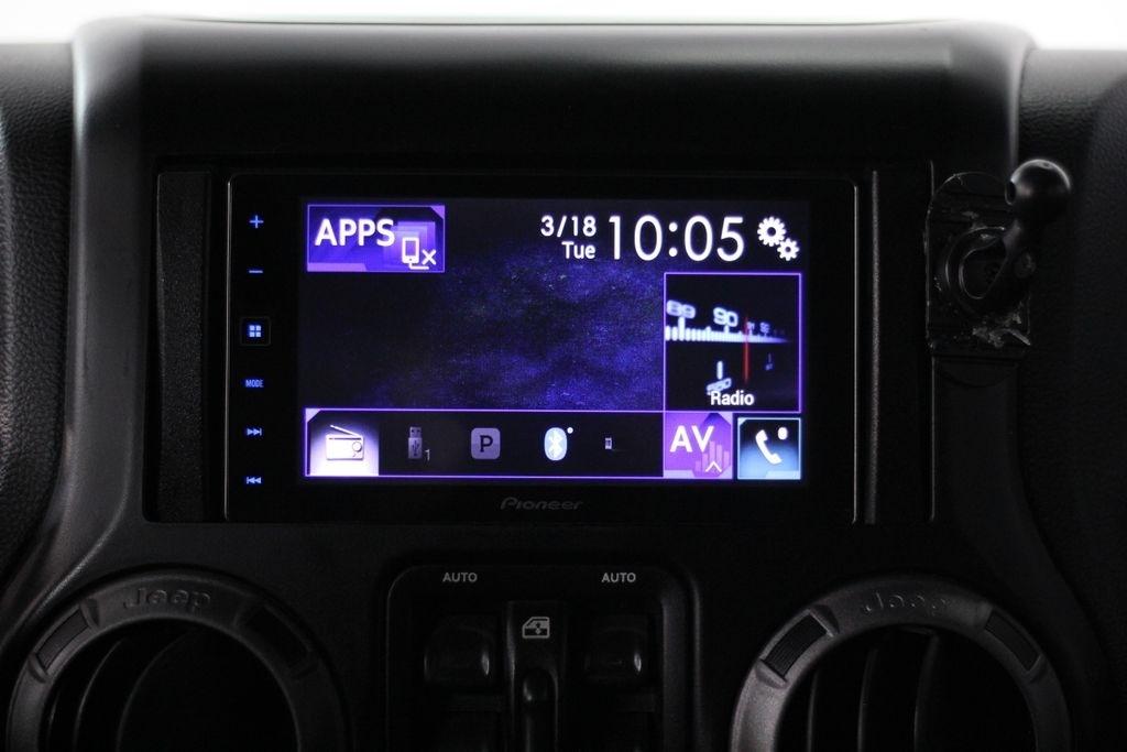 Jeep Wrangler Unlimited 4WD 4dr Sport 2013