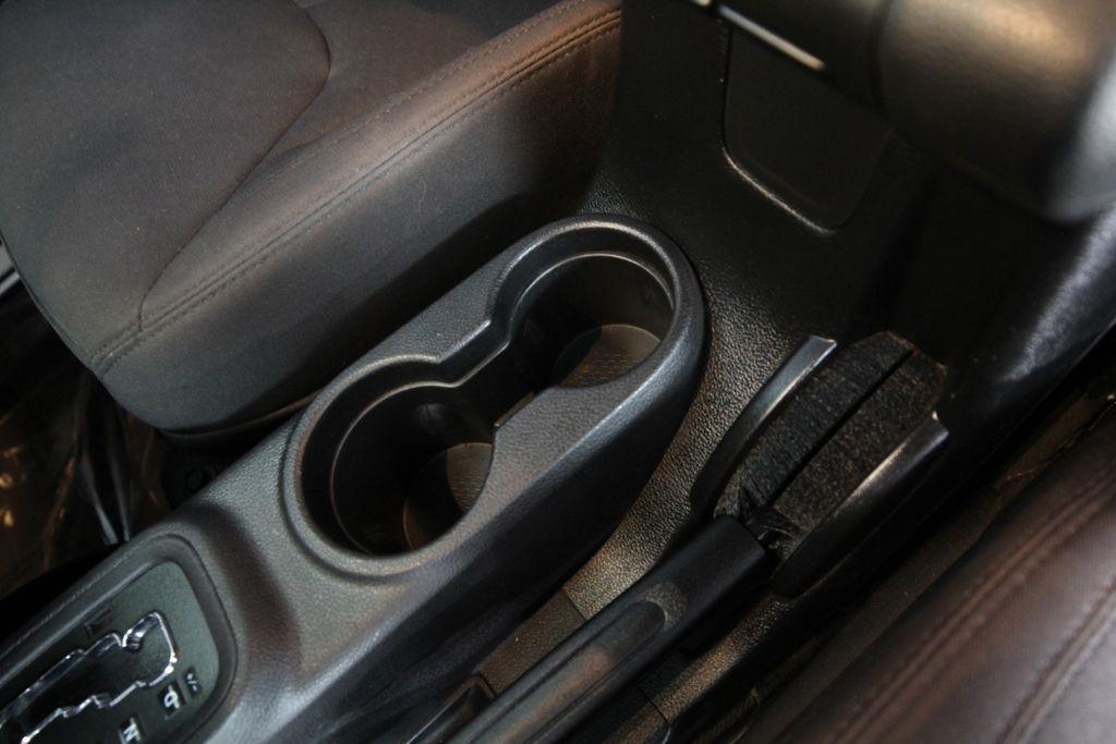 Jeep Wrangler Unlimited 4WD 4dr Sport 2013