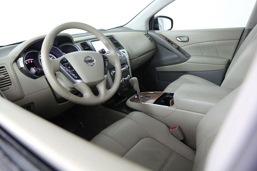 Nissan Murano AWD 4dr LE 2012