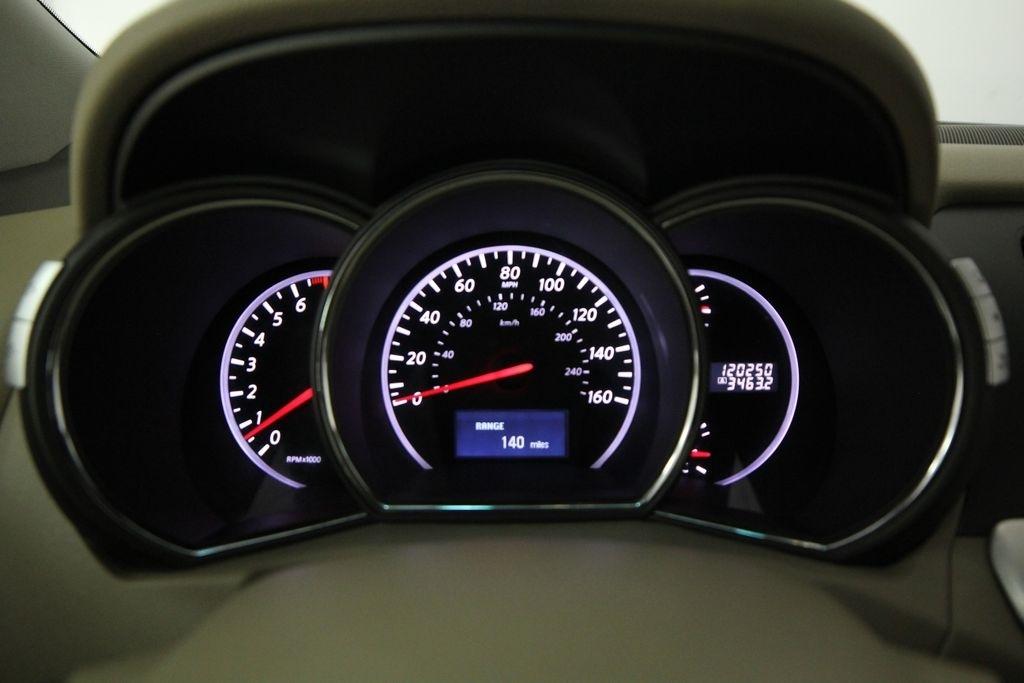 Nissan Murano AWD 4dr LE 2012