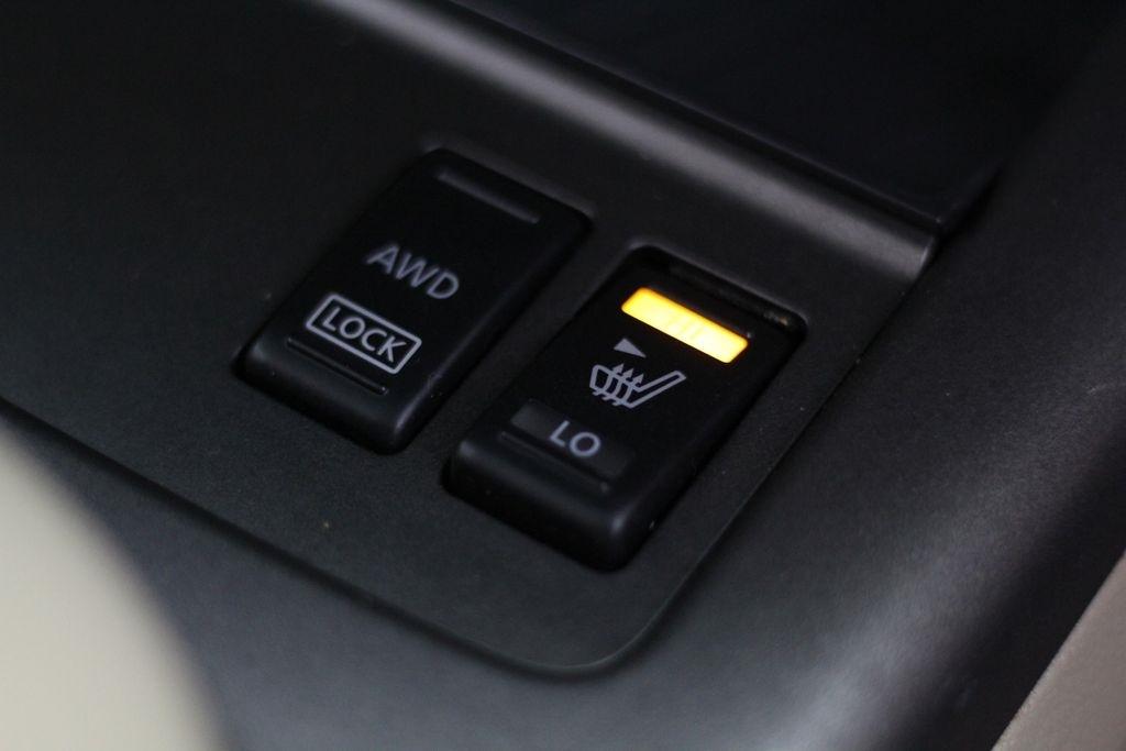 Nissan Murano AWD 4dr LE 2012
