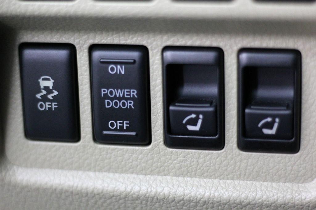 Nissan Murano AWD 4dr LE 2012