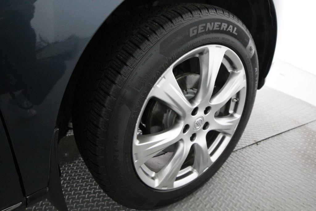 Nissan Murano AWD 4dr LE 2012