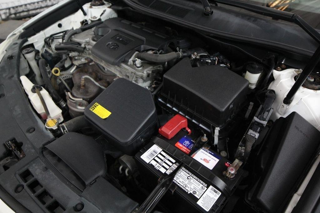 Toyota Camry 4dr Sdn I4 Auto XLE (Natl) 2013