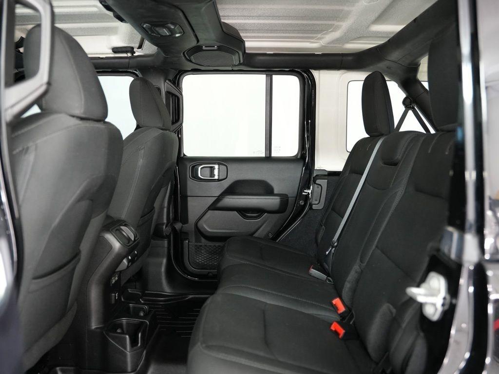 Jeep Wrangler Unlimited Sahara 4x4 2019