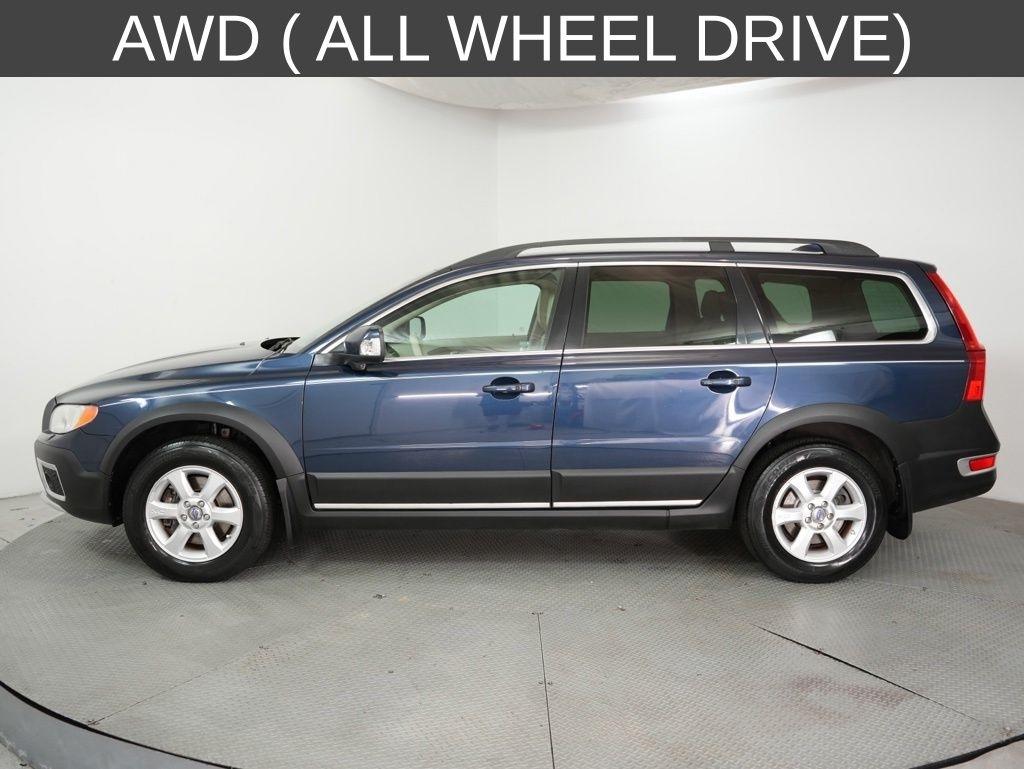 Volvo XC70 4dr Wgn 3.2L 2011
