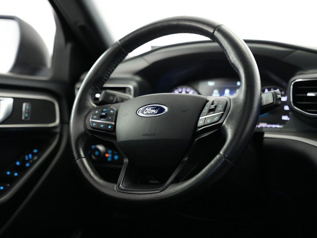Ford Explorer XLT RWD 2020