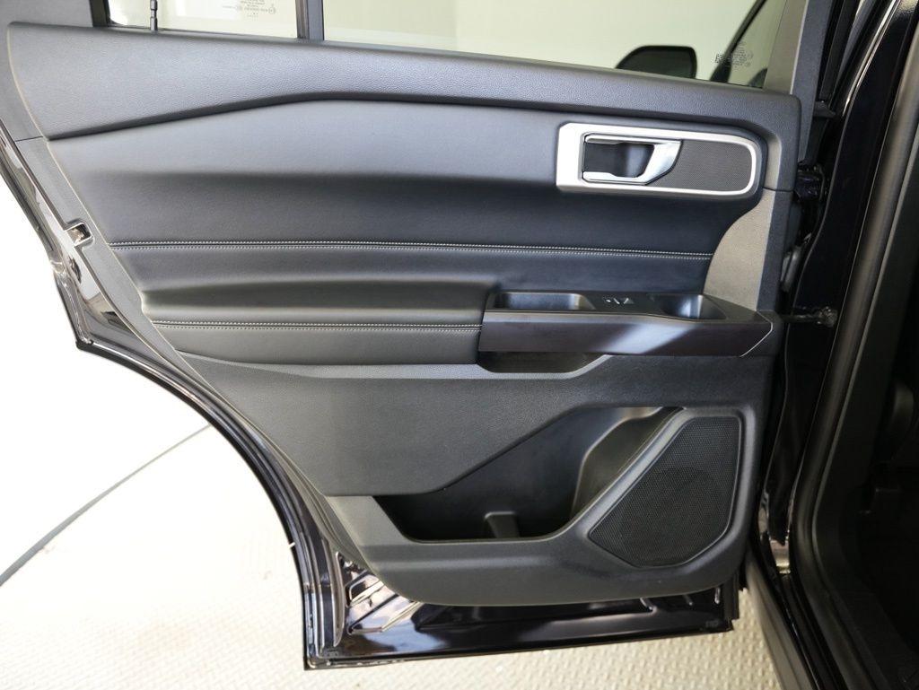 Ford Explorer XLT RWD 2020
