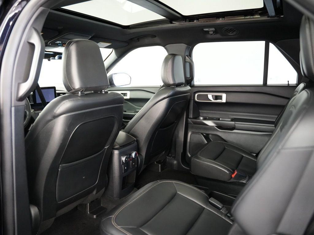 Ford Explorer XLT RWD 2020