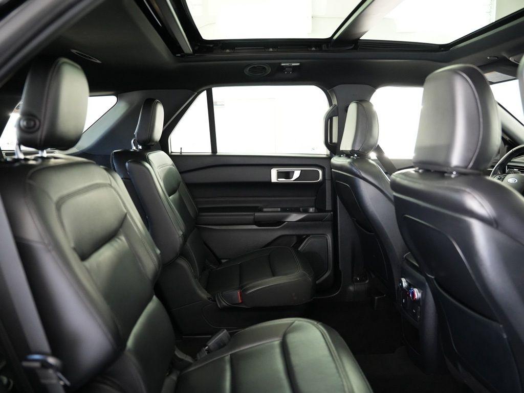 Ford Explorer XLT RWD 2020