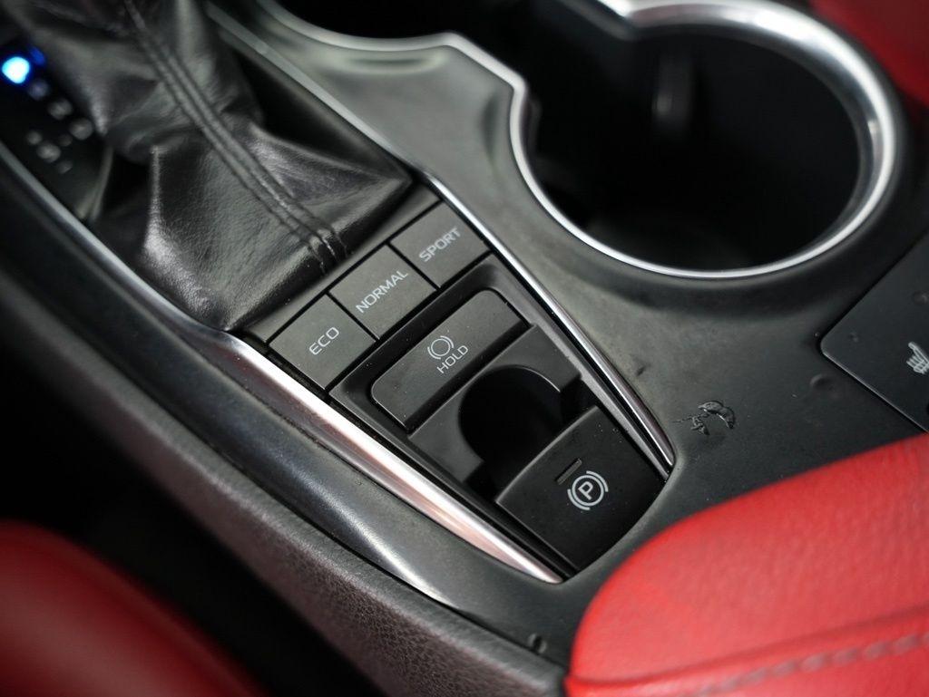 Toyota Camry XSE Auto (Natl) 2019