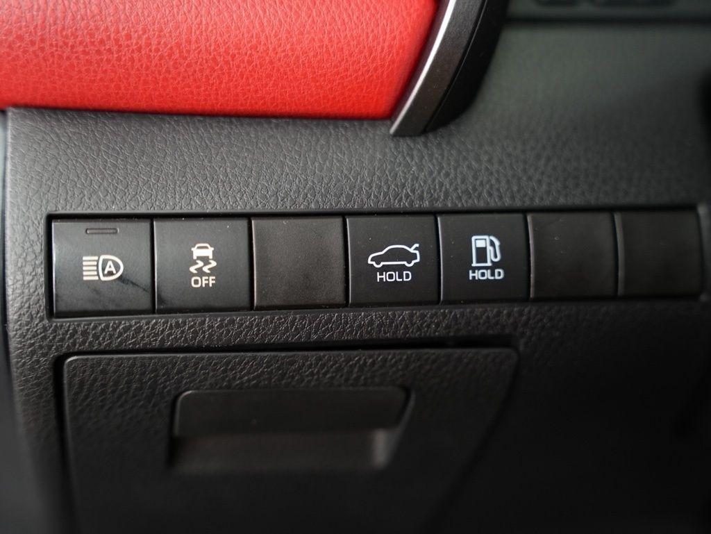 Toyota Camry XSE Auto (Natl) 2019