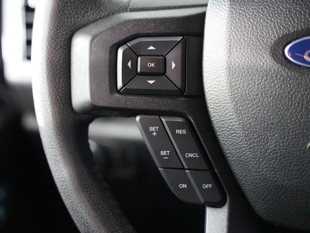 Ford F-150 4WD SuperCrew 145" King Ranch 2016