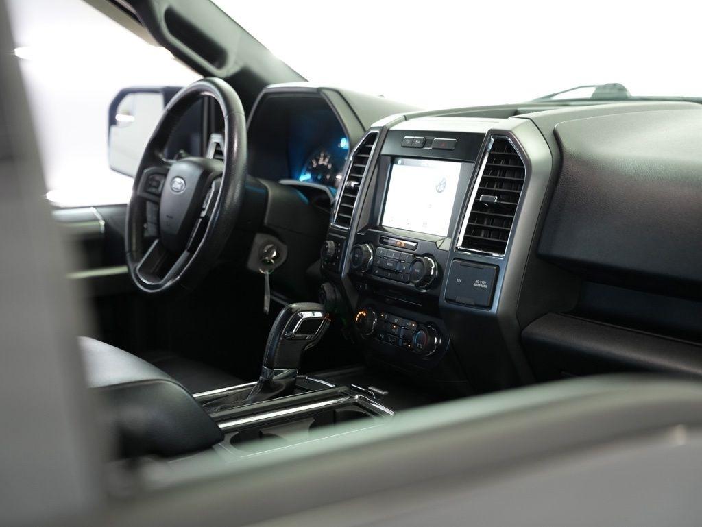 Ford F-150 4WD SuperCrew 145" King Ranch 2016