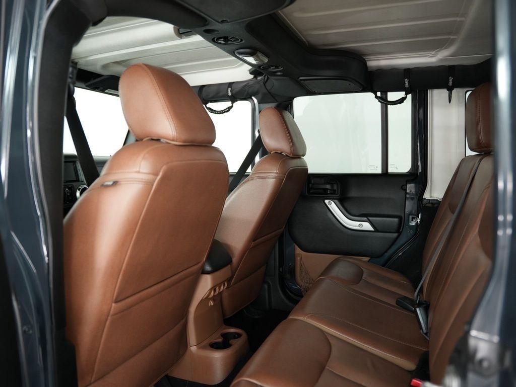 Jeep Wrangler Unlimited Sahara 4x4 2017