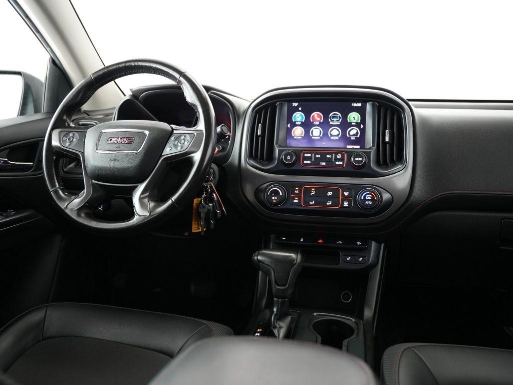 GMC Canyon 4WD Crew Cab 128.3" SLE 2016