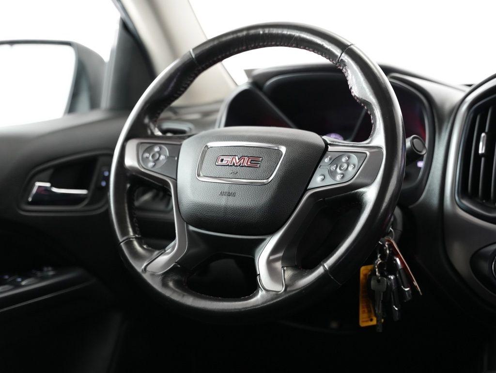 GMC Canyon 4WD Crew Cab 128.3" SLE 2016
