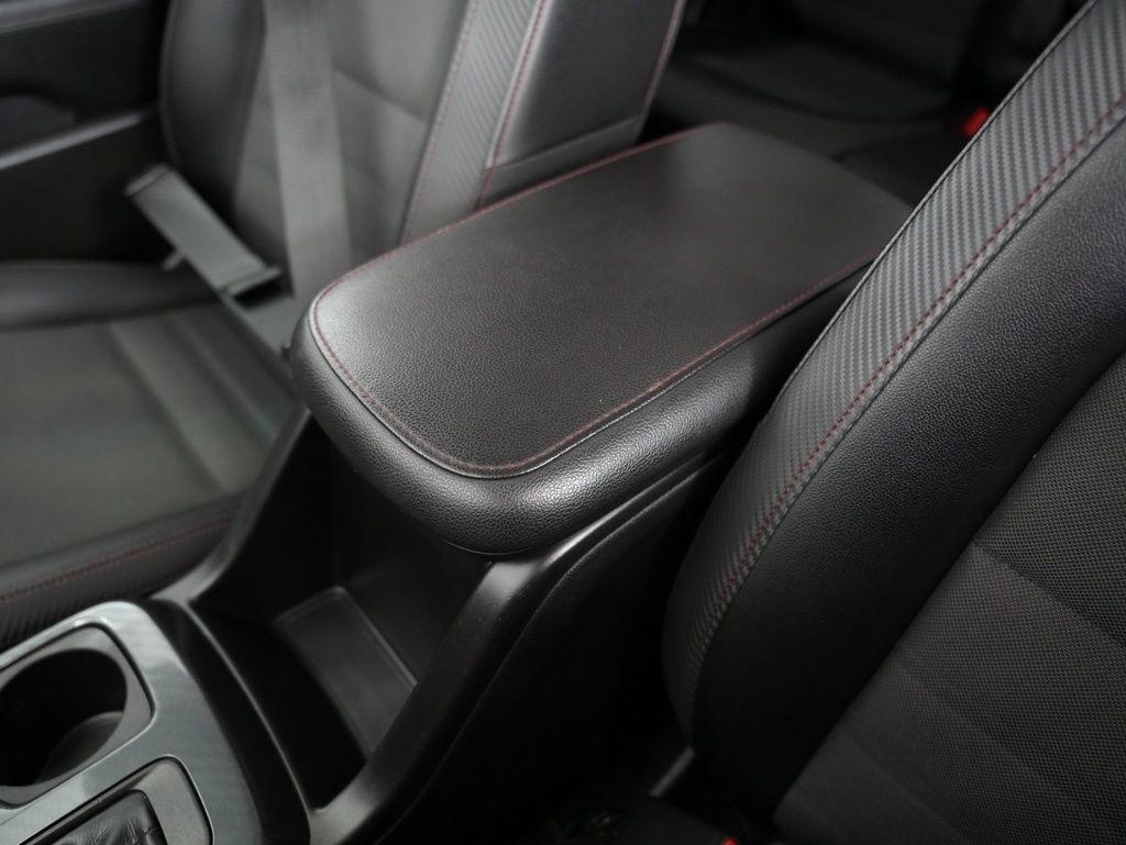 GMC Canyon 4WD Crew Cab 128.3" SLE 2016