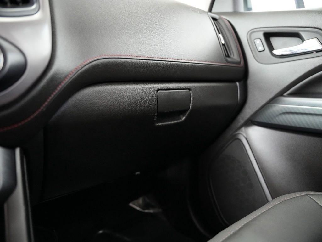 GMC Canyon 4WD Crew Cab 128.3" SLE 2016
