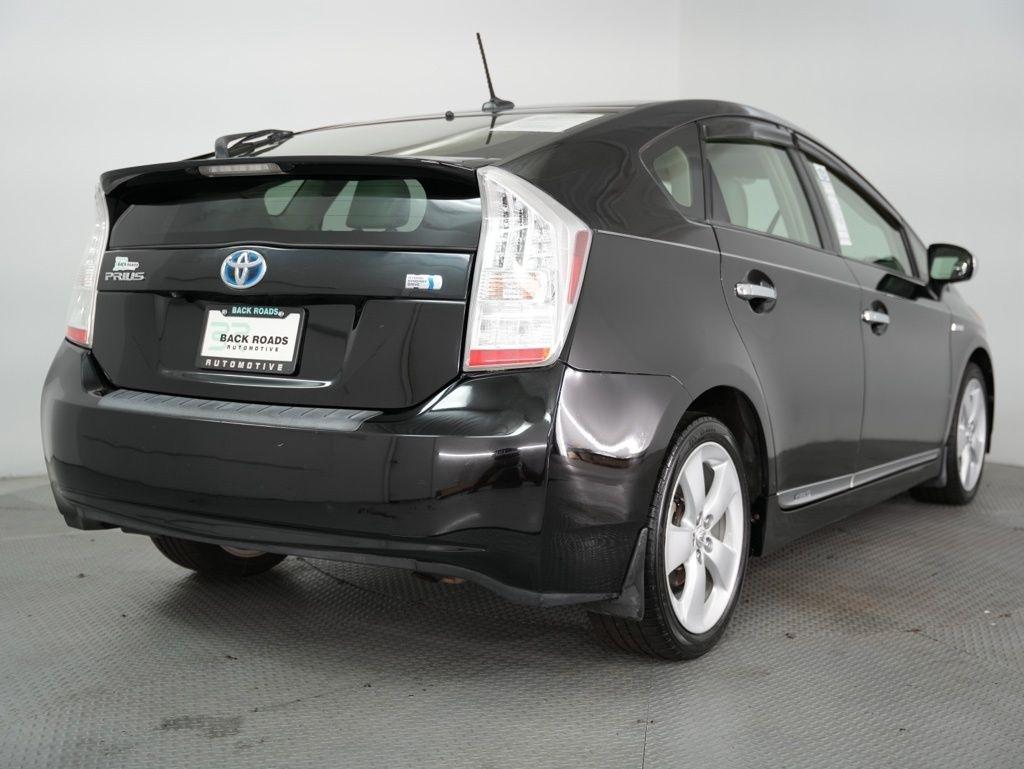 Toyota Prius 5dr HB III (Natl) 2011