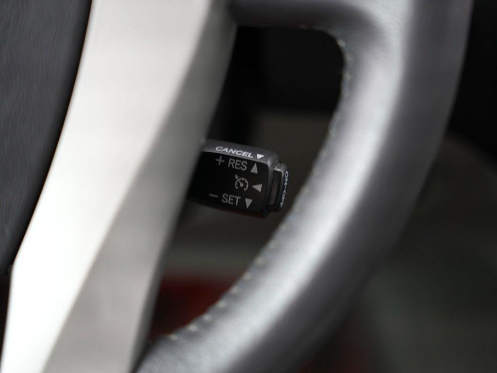 Toyota Prius 5dr HB III (Natl) 2011