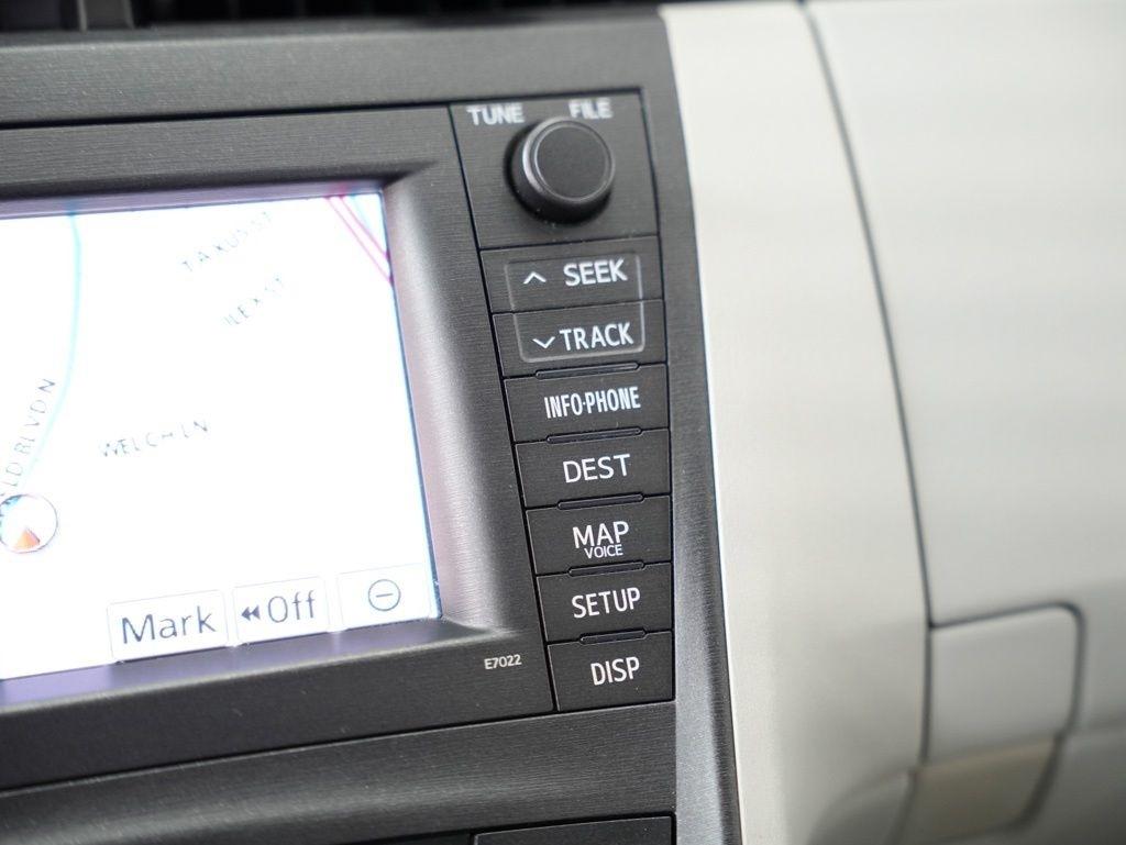Toyota Prius 5dr HB III (Natl) 2011