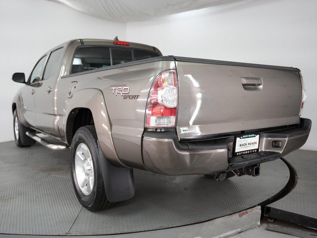 Toyota Tacoma 4WD Double Cab LB V6 AT (Natl) 2012