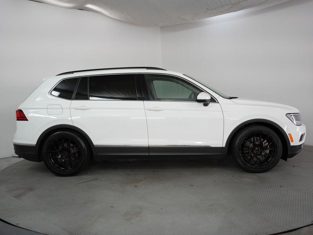 Volkswagen Tiguan 2.0T SE R-Line Black FWD 2021