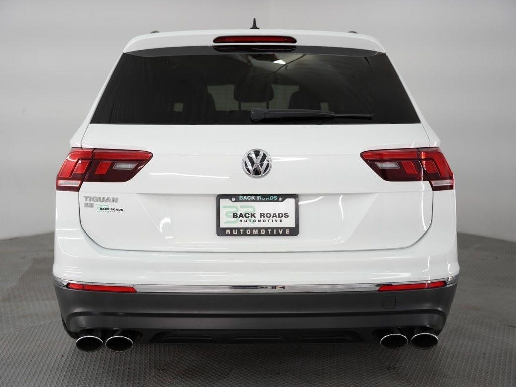 Volkswagen Tiguan 2.0T SE R-Line Black FWD 2021
