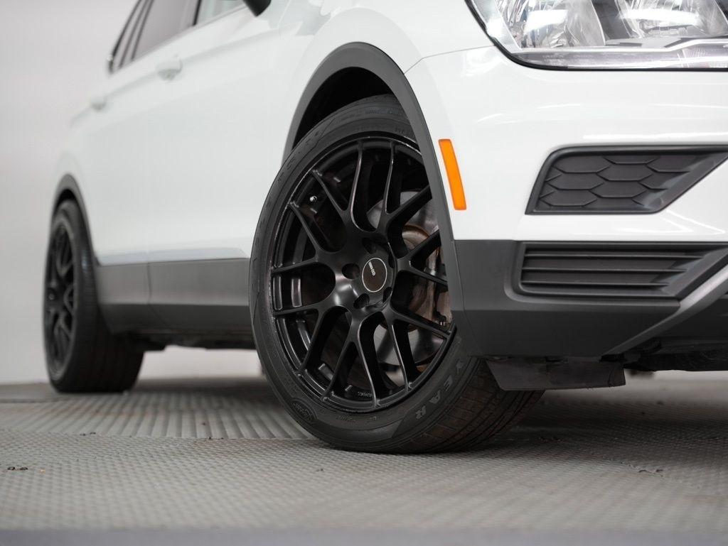 Volkswagen Tiguan 2.0T SE R-Line Black FWD 2021