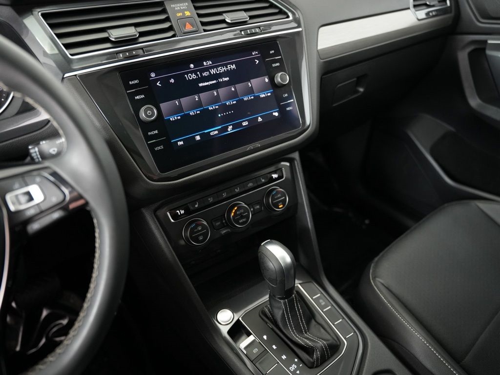 Volkswagen Tiguan 2.0T SE R-Line Black FWD 2021