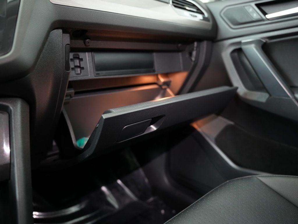 Volkswagen Tiguan 2.0T SE R-Line Black FWD 2021