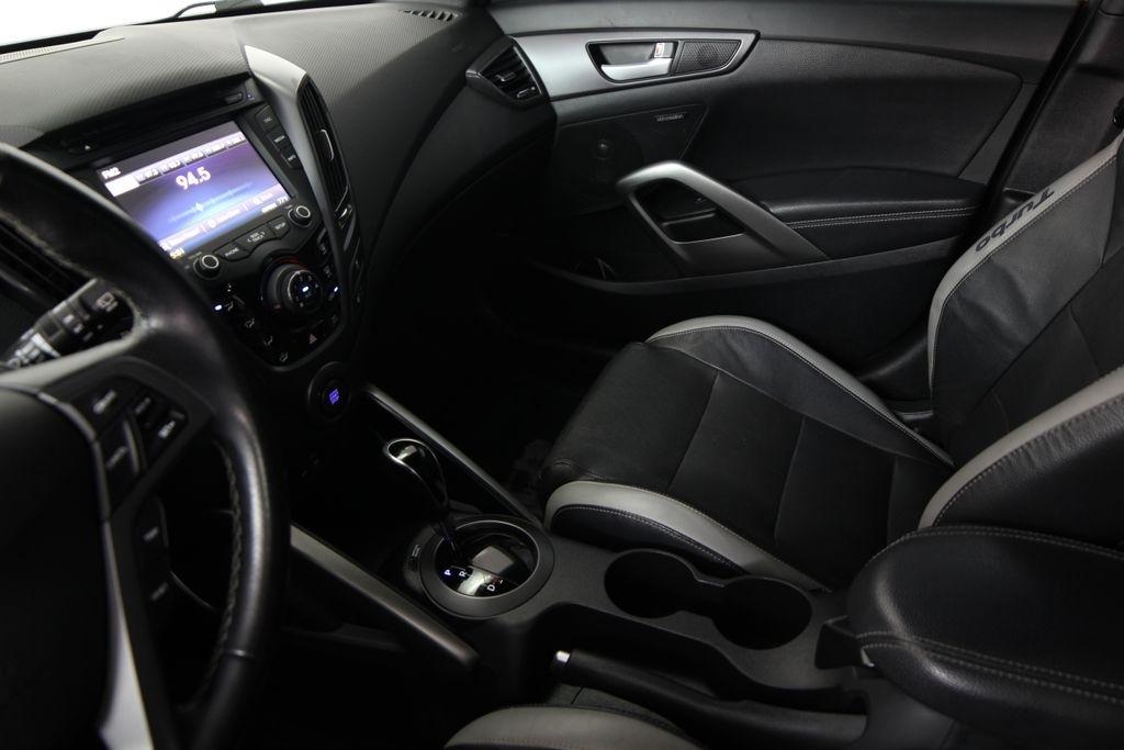 Hyundai Veloster 3dr Cpe Auto Turbo 2016