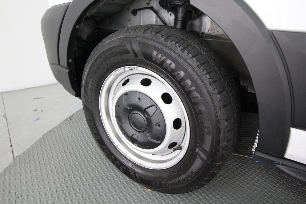 Ford Transit Cargo Van T-250 130" Low Rf 9070 GVWR RWD 2021