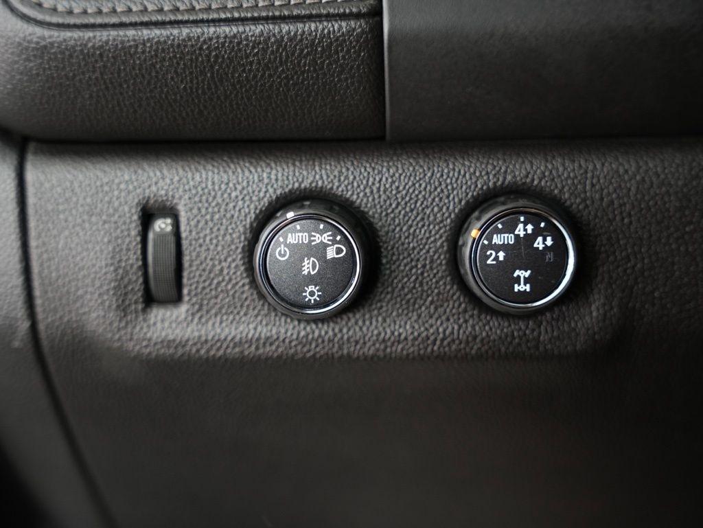 GMC Canyon 4WD Crew Cab 128.3" SLT 2016