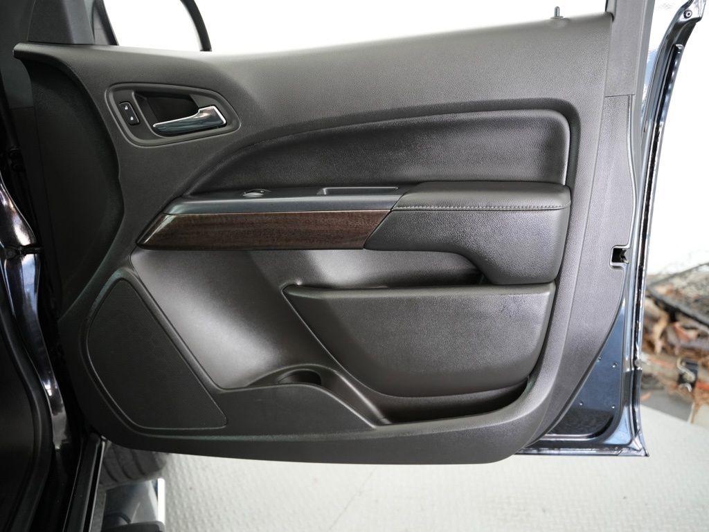 GMC Canyon 4WD Crew Cab 128.3" SLT 2016