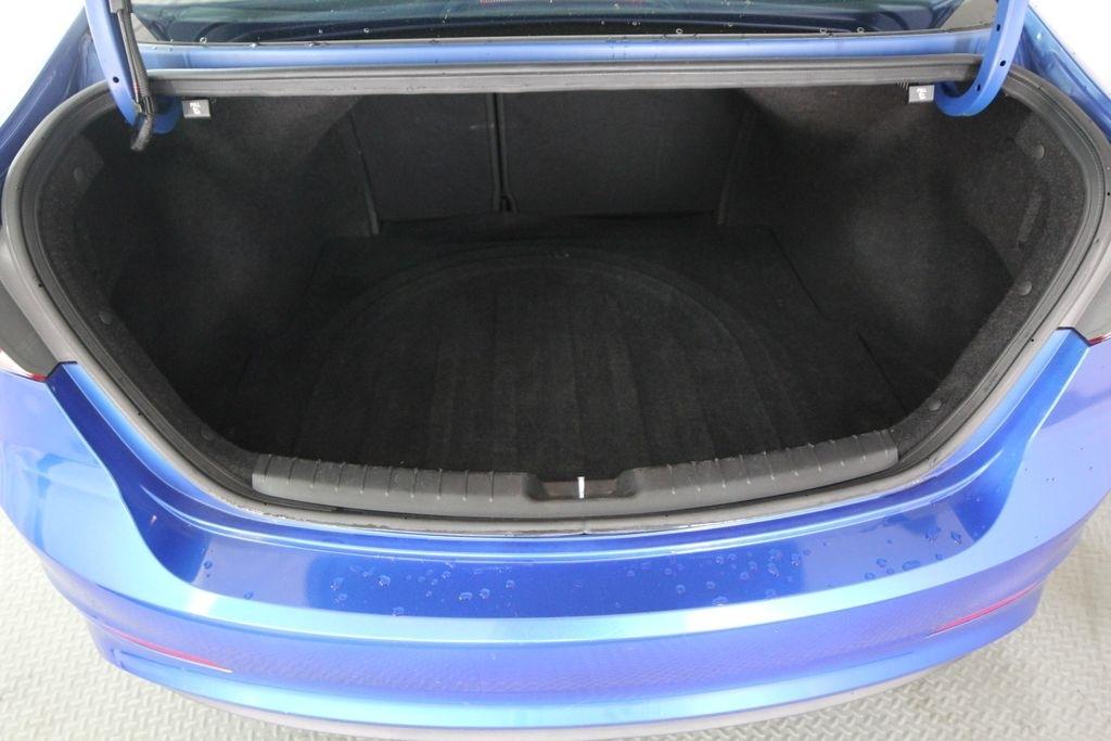 Hyundai Elantra SEL 2.0L Auto (Alabama) 2018