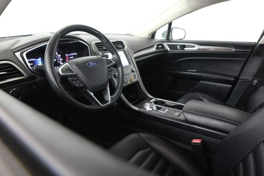 Ford Fusion SEL FWD 2020