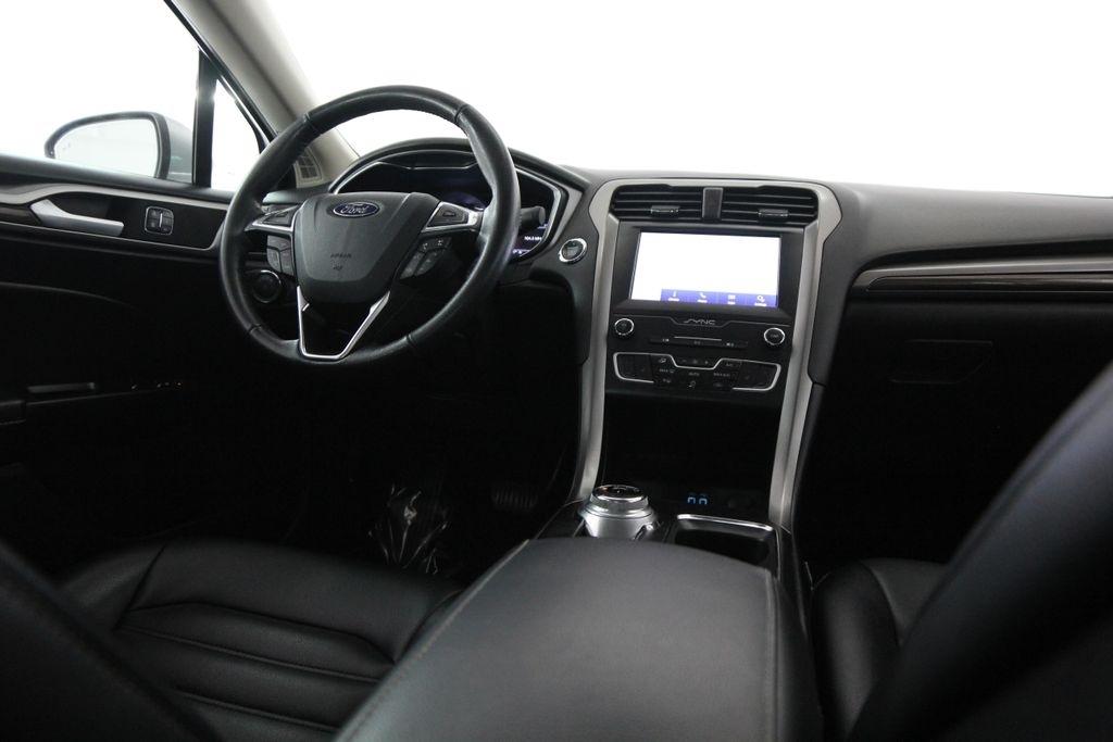 Ford Fusion SEL FWD 2020