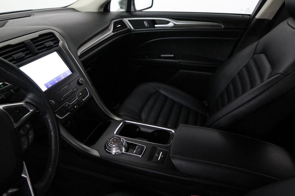 Ford Fusion SEL FWD 2020