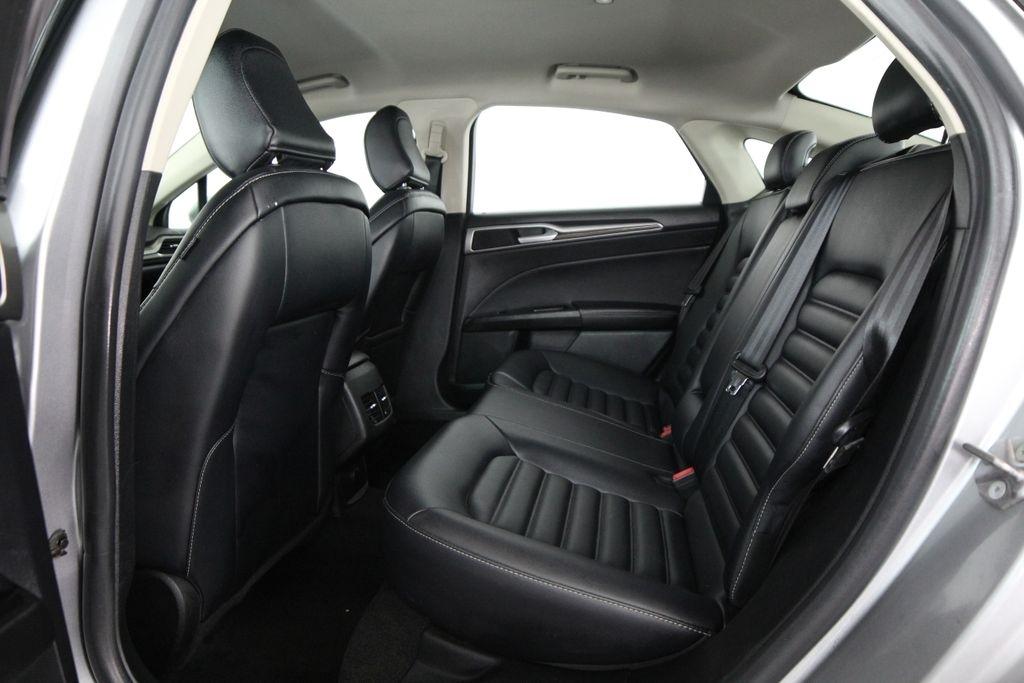 Ford Fusion SEL FWD 2020